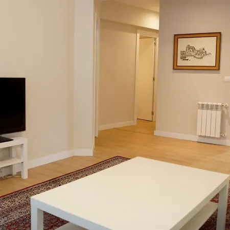 Curto - Amplio Apartamento En El Centro De Castro Castro Urdiales