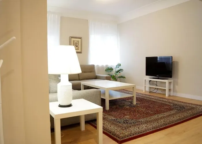 Curto - Amplio Apartamento En El Centro De Castro * Castro Urdiales