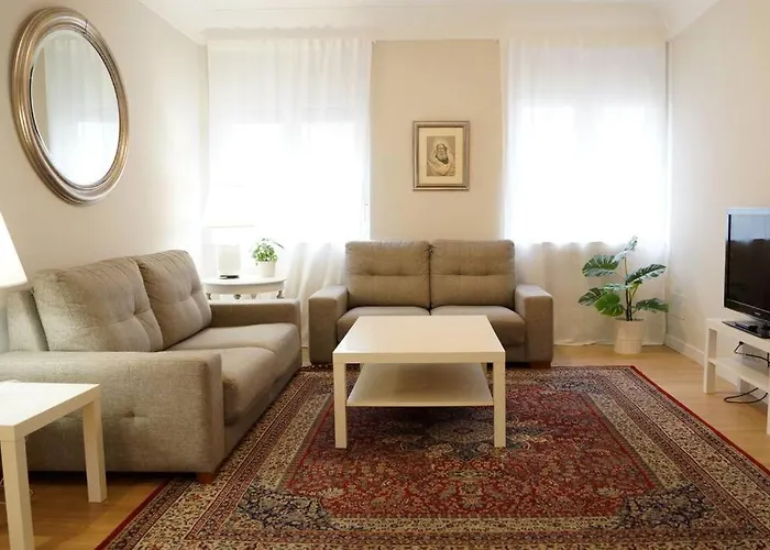 Daire Curto - Amplio Apartamento En El Centro De Castro *