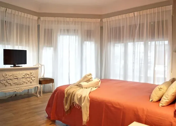 Daire Curto - Amplio Apartamento En El Centro De Castro Castro Urdiales