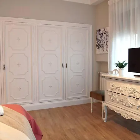 Apartman Curto - Amplio Apartamento En El Centro De Castro *